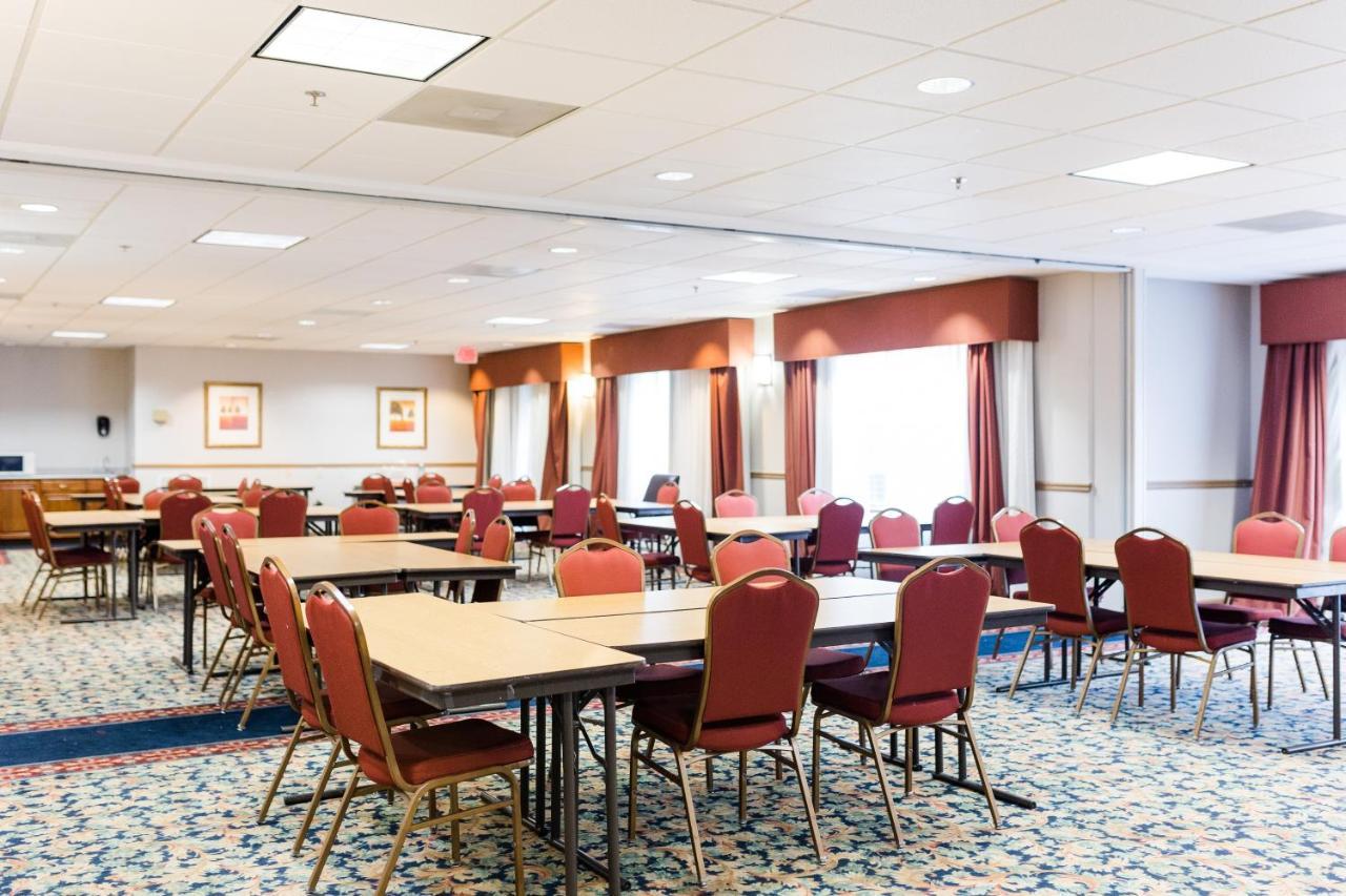 Country Inn & Suites By Radisson, Helen, Ga מראה חיצוני תמונה