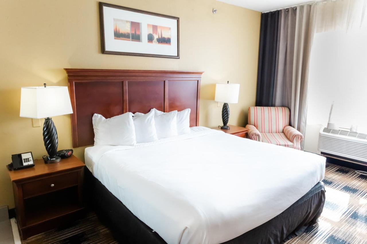Country Inn & Suites By Radisson, Helen, Ga מראה חיצוני תמונה